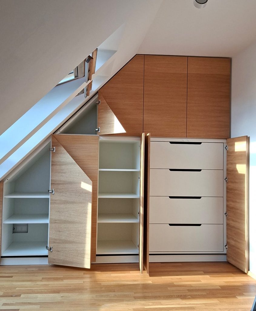 Dachschrägenschrank